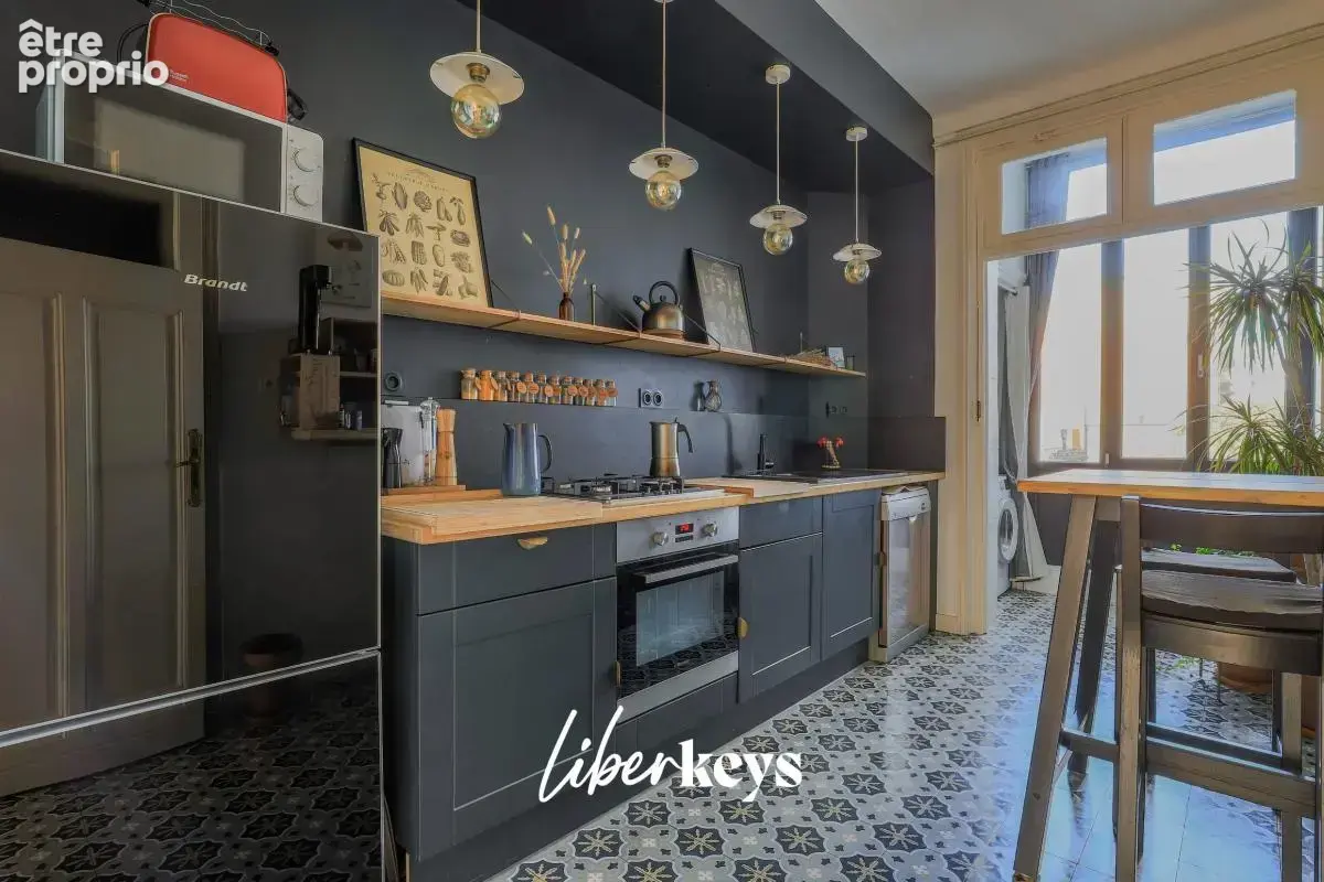 4 pièces - 1 chambre de service - La Madeleine - photo 6