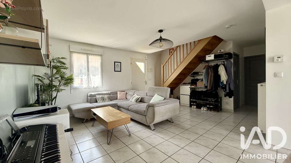 Maison 92 m² à Dreuil-Les-Amiens  - photo 5