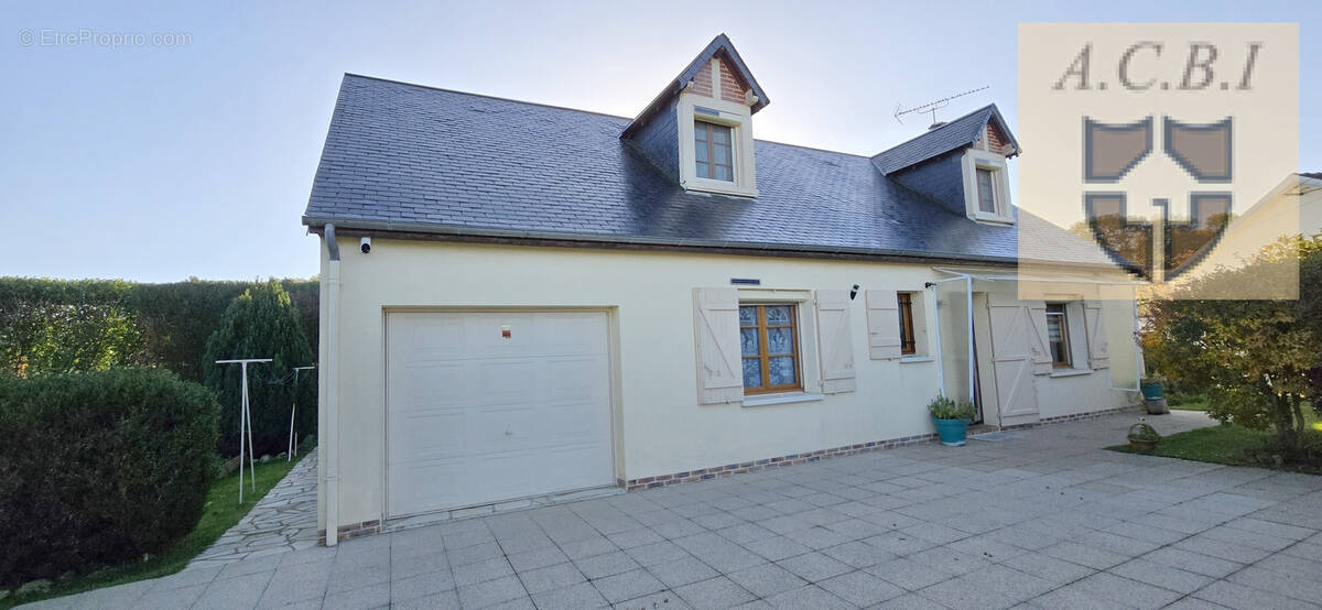 Maison à MOREE