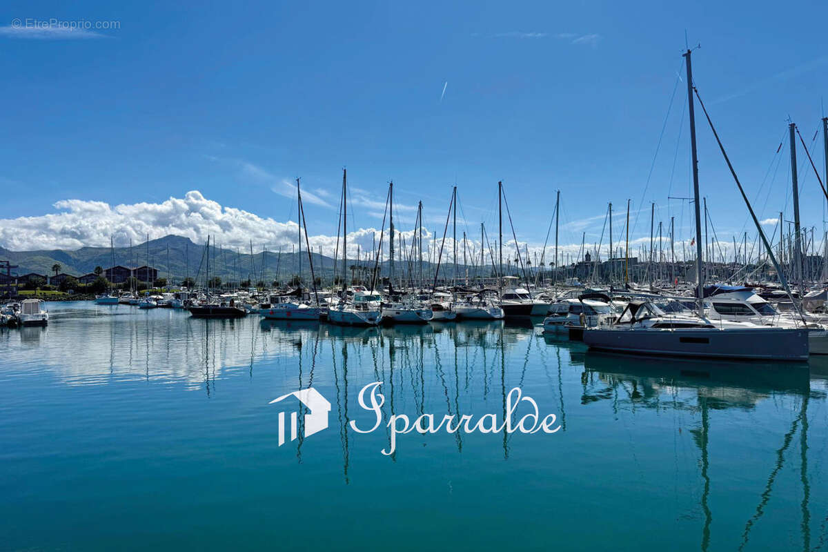 Face au Port de Plaisance d'Hendaye, une adresse d'exception entre Océan et Montagnes - photo 9
