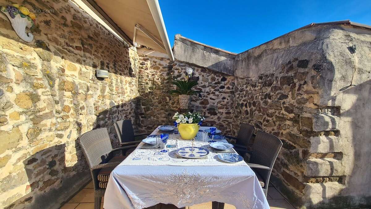 Maison à NEFFIES