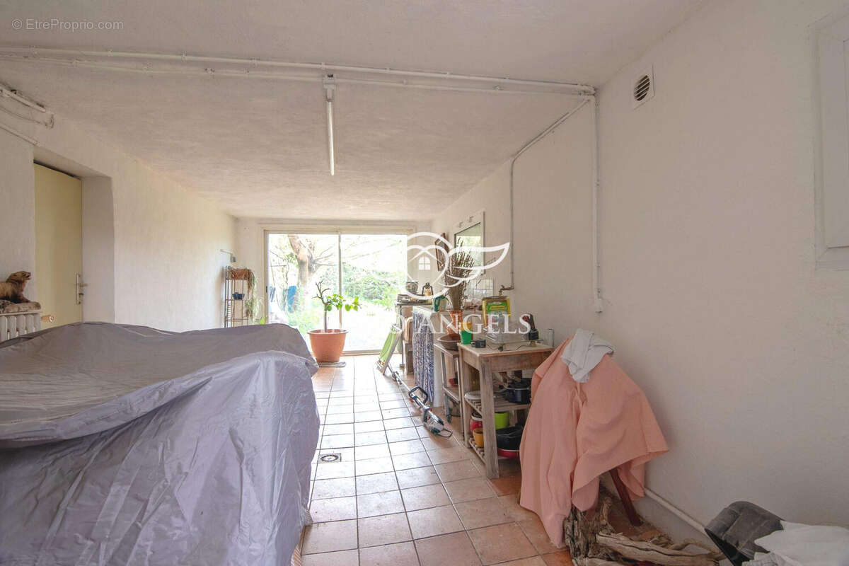 Maison à SAINT-PAUL-LE-JEUNE