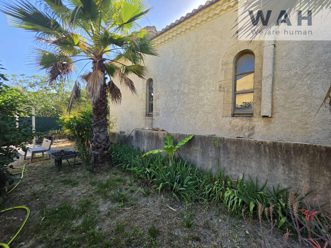 Maison à MONTMIRAT