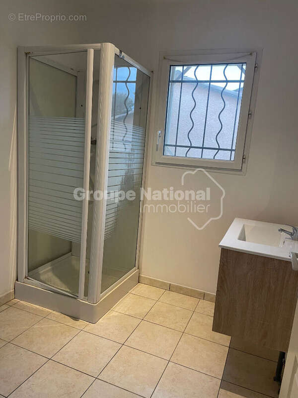 Maison à VINON-SUR-VERDON