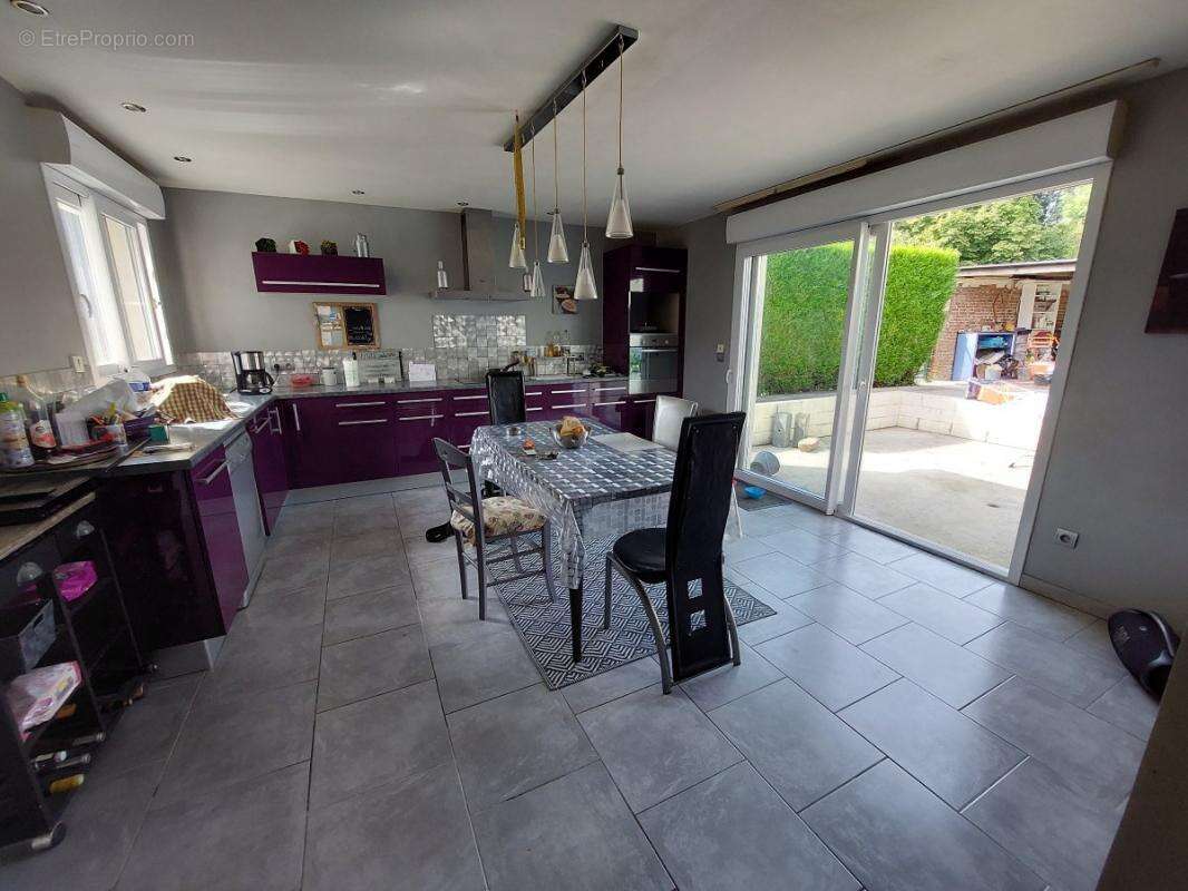 Maison à LESQUIELLES-SAINT-GERMAIN