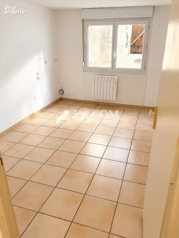 Maison de 90m2 avec terrasse et garage, proche du canal - photo 5