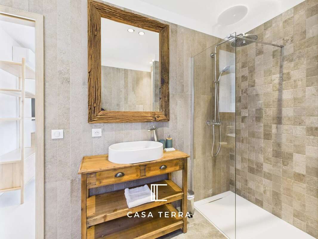 GABRIELLA – Villa contemporaine avec piscine / Arasu - photo 20