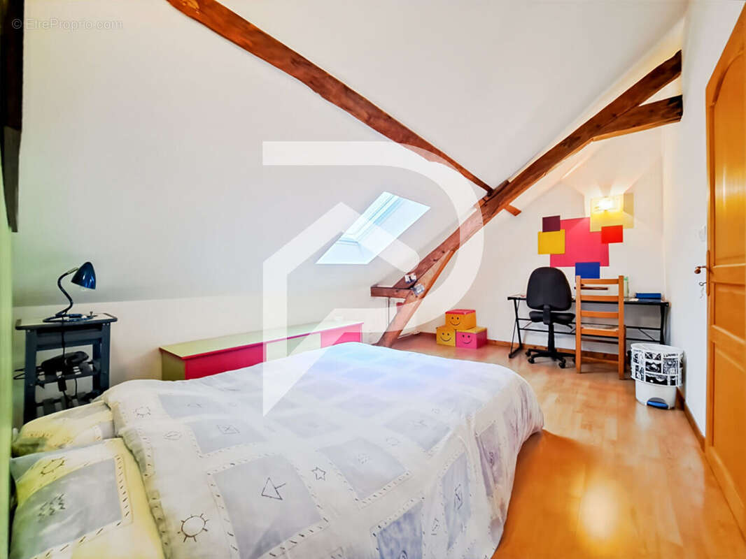 Maison à SAINTE-GENEVIEVE