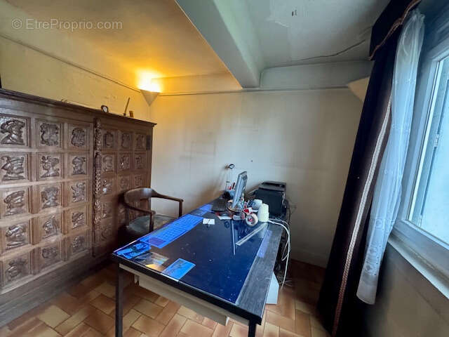 Maison à PARAY-VIEILLE-POSTE