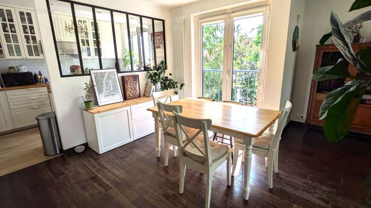 Appartement à LOUVECIENNES