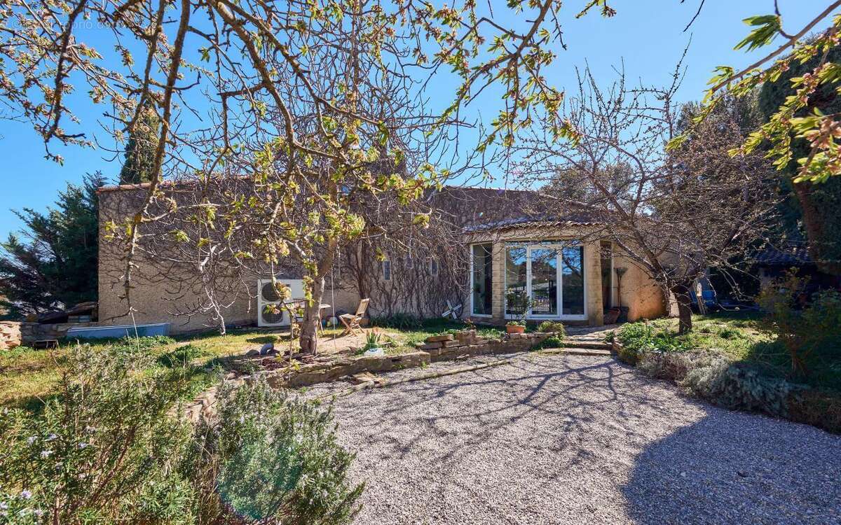 Maison À Vendre A proximité immédiate de Manosque - photo 3