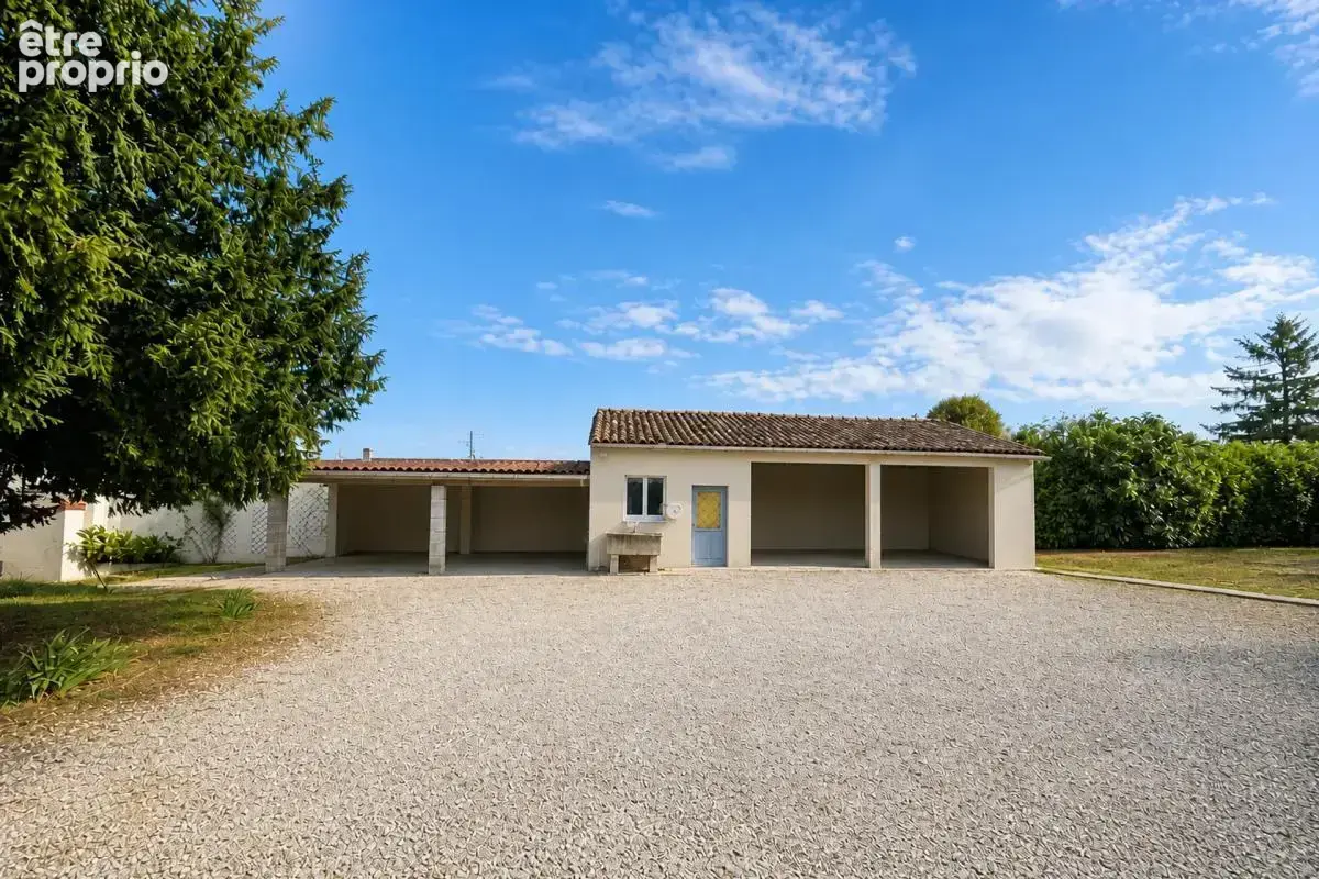 Maison de 6 pièces de 192 m² à Mornac - photo 5