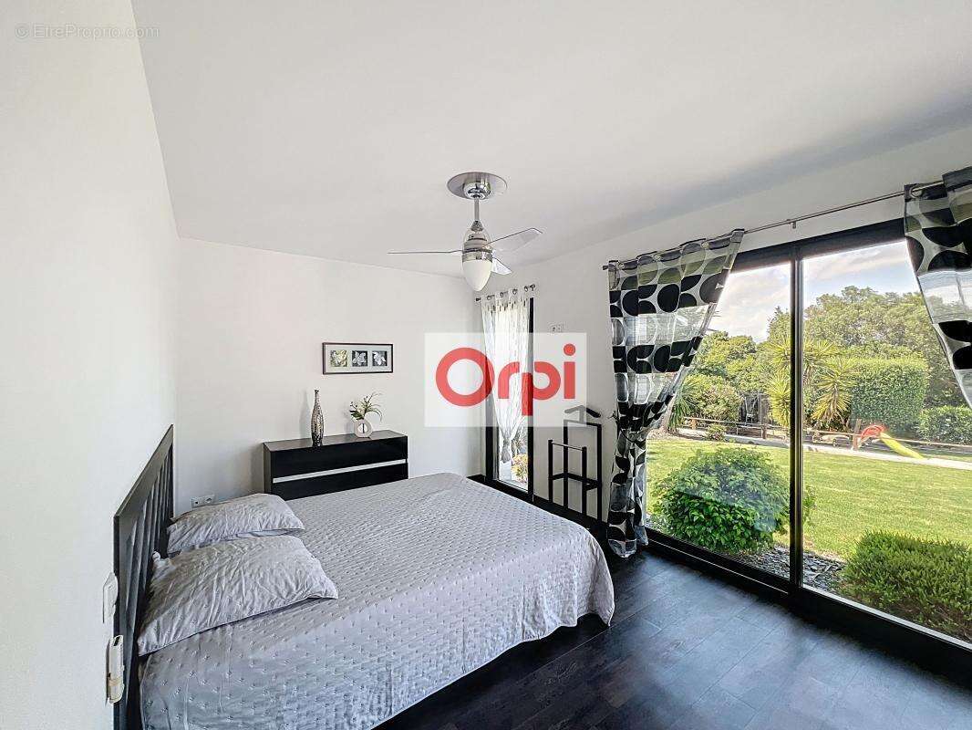 Maison à PORTO-VECCHIO