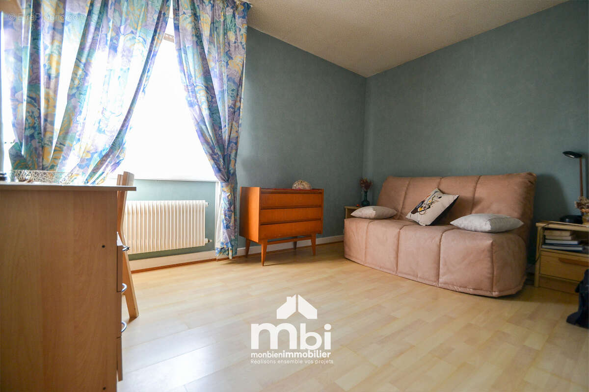 Appartement à SURVILLIERS