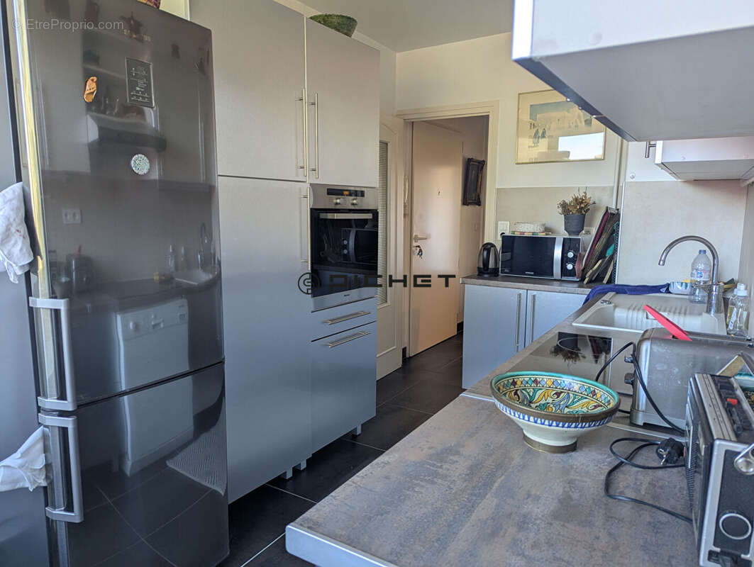 Appartement à BILLERE