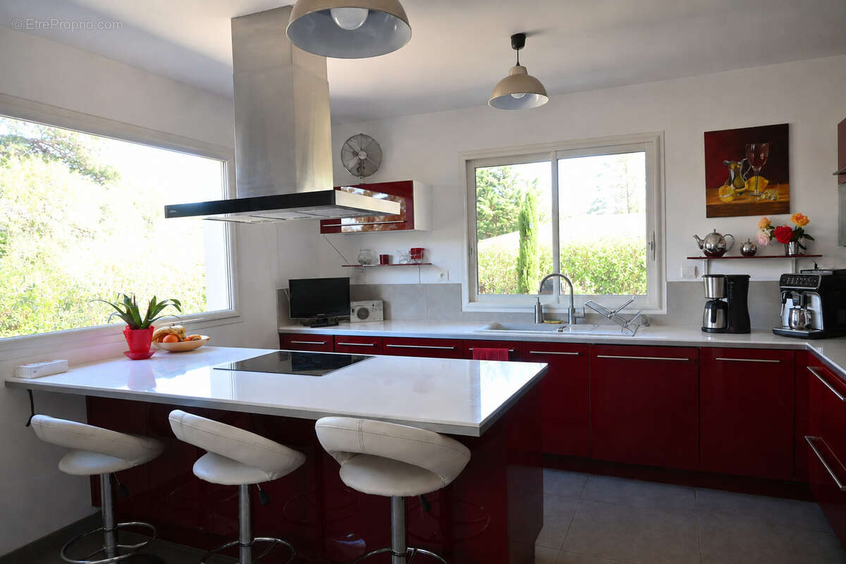 Maison T5 de plain pied - Montlegun - grand garage - photo 3