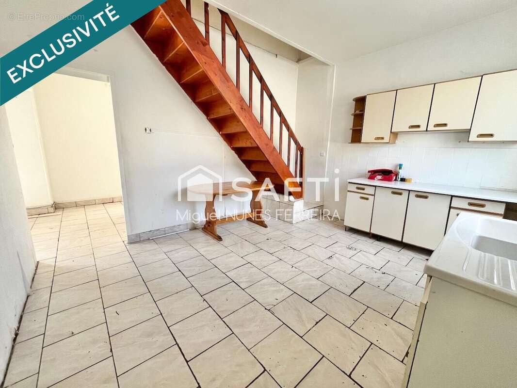 Photo 4 - Maison à SAINT-ETIENNE-DU-ROUVRAY