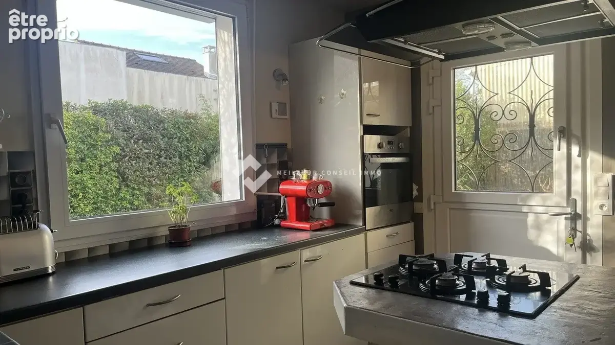 Maison 4 pièces 95 m² à vendre à Neuilly-Plaisance (93360) - photo 6