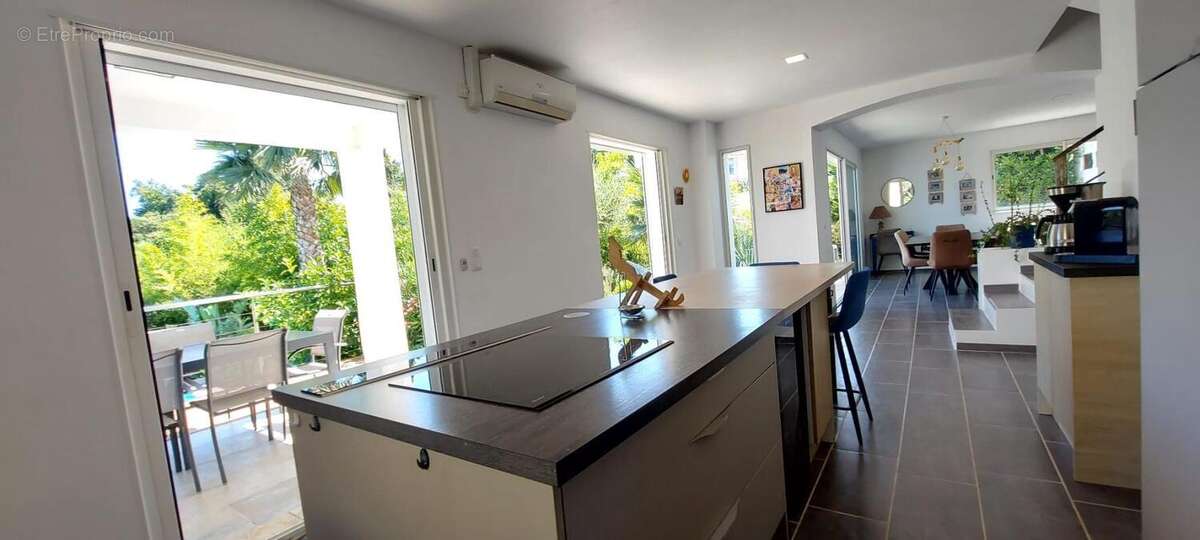 Maison à FREJUS