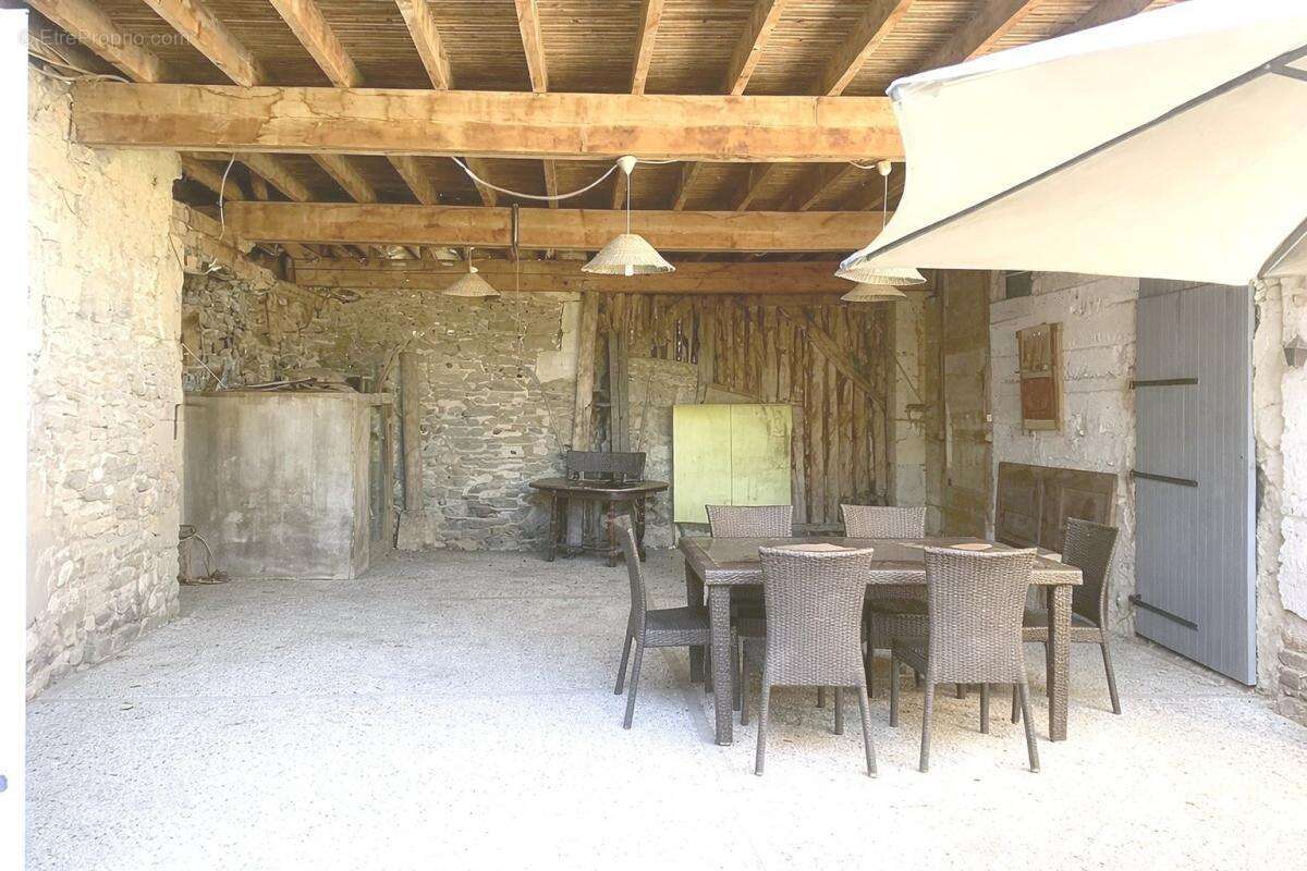 Maison à CHATILLON-SAINT-JEAN