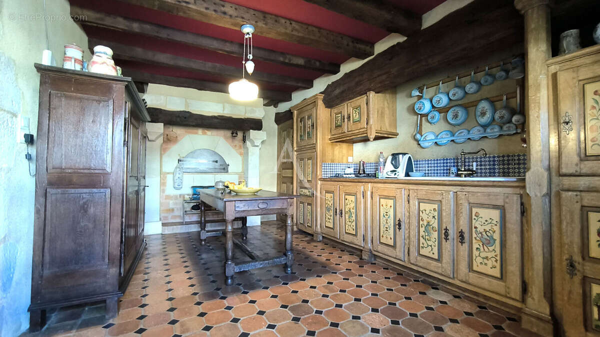 Maison à ARGENTON-L'EGLISE