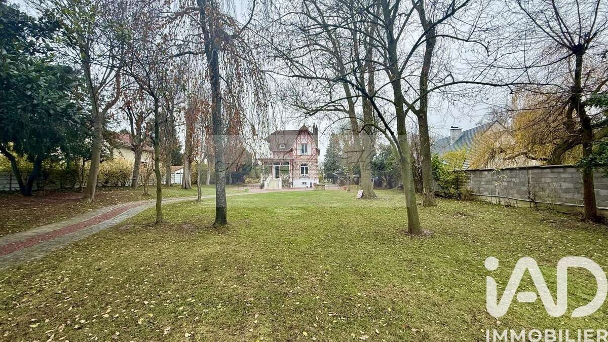 Photo 2 - Maison à MAFFLIERS