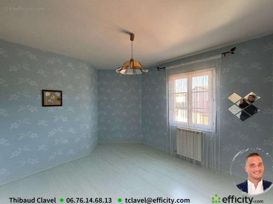 Maison à SAINT-YRIEIX-SUR-CHARENTE