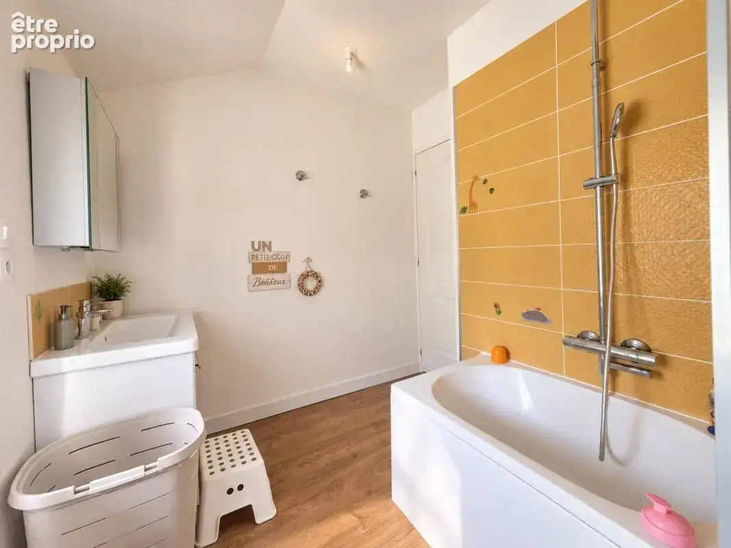 Maison 24 pièces 1 059 m² à vendre à Aiguillon (47190) - photo 31