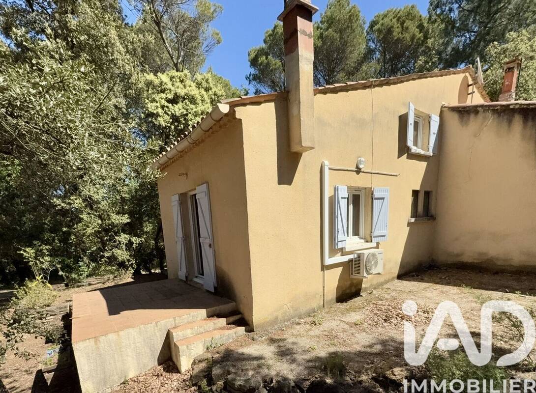Photo 1 - Maison à UCHAUX