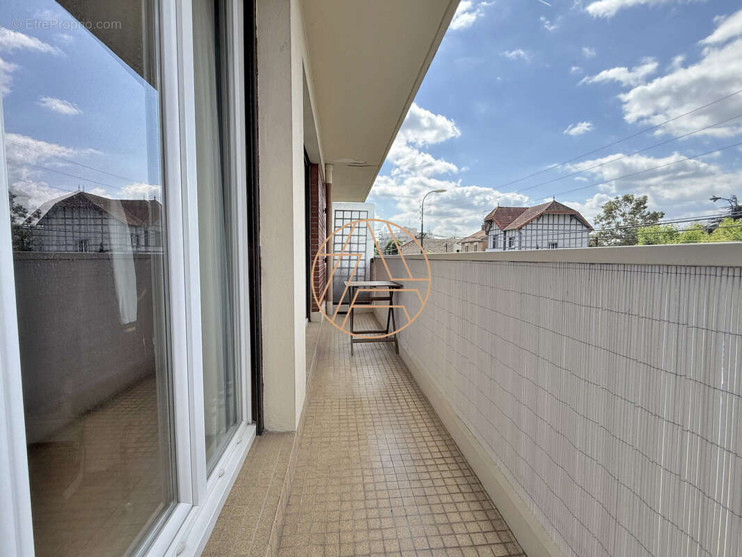 Appartement à SAINT-MAUR-DES-FOSSES