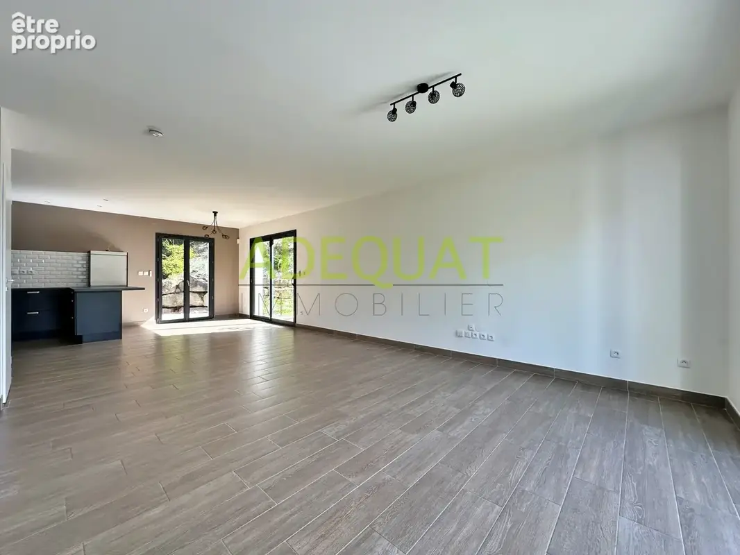 Villa T5 avec piscine au calme et facile à vivre ! - photo 9