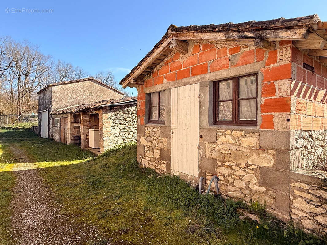 Maison à MONFLANQUIN