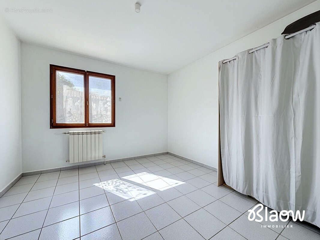 Maison 95 m² à Meyzieu  - photo 8
