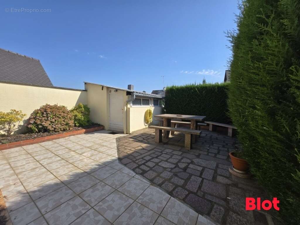 Maison 91 m² à Fougeres  - photo 9