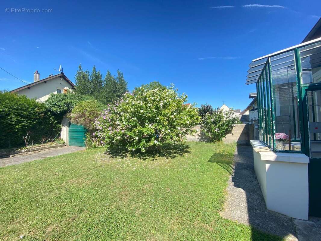 Photo 3 - Maison à SAINT-JUST-EN-CHAUSSEE