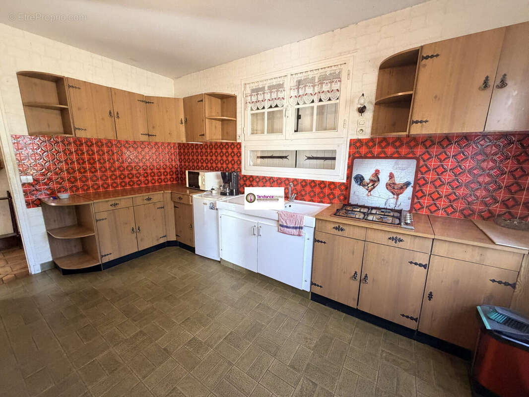 Maison 6 pièces 143 m² à vendre à Le Mele-Sur-Sarthe (61170) - photo 4