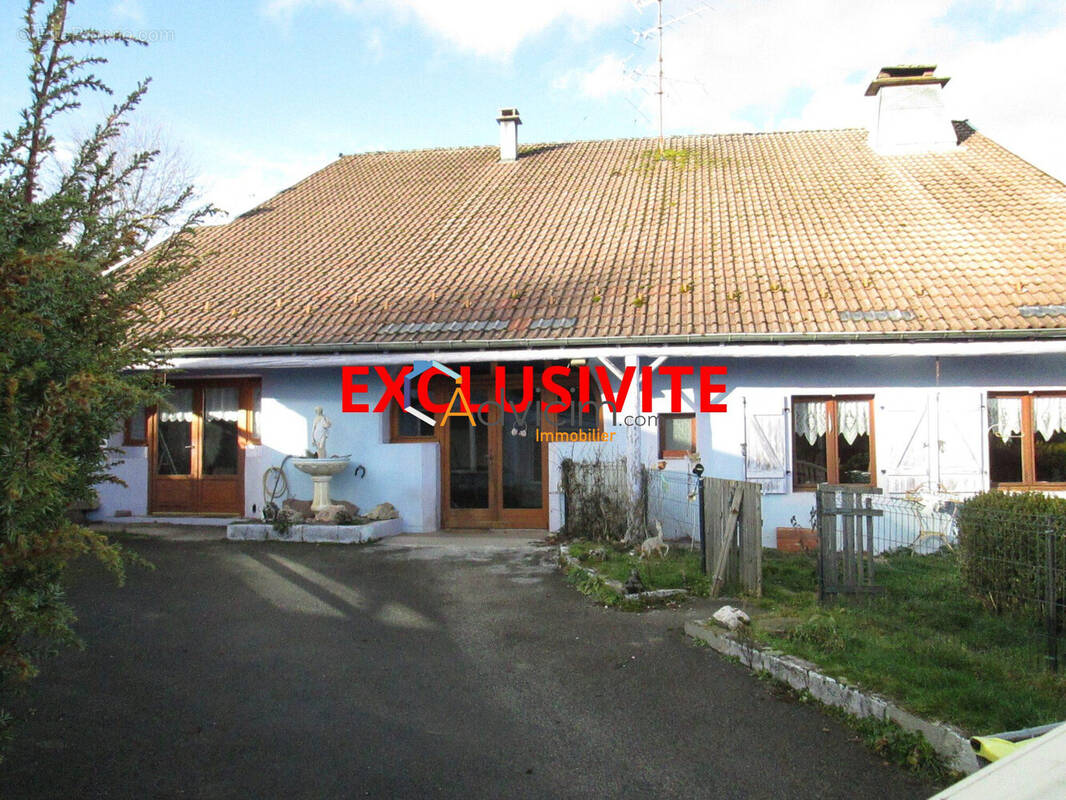 Maison à AMONT-ET-EFFRENEY