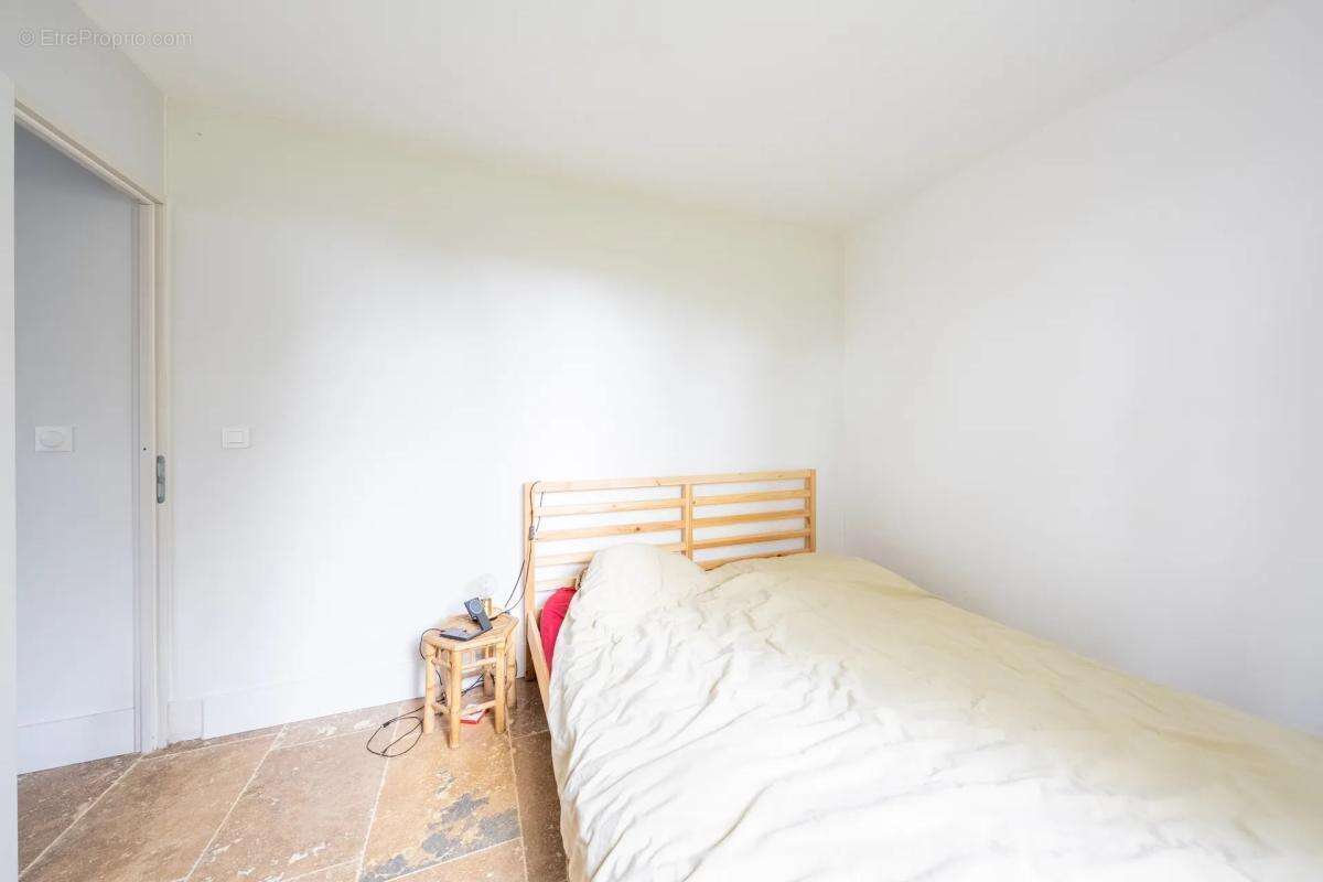 Maison à SAINT-CIERS-SUR-GIRONDE