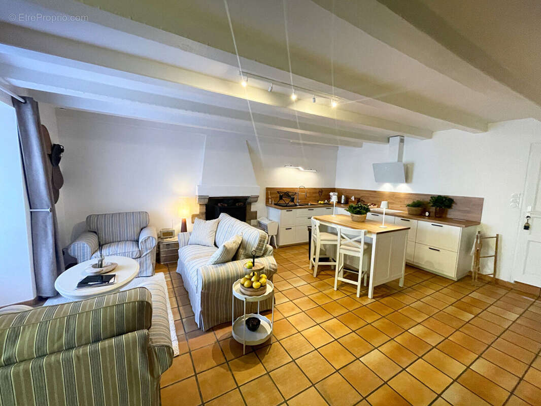 Maison à CARHAIX-PLOUGUER