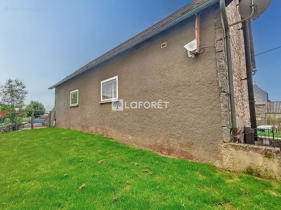 Maison à LES MONTS-VERTS