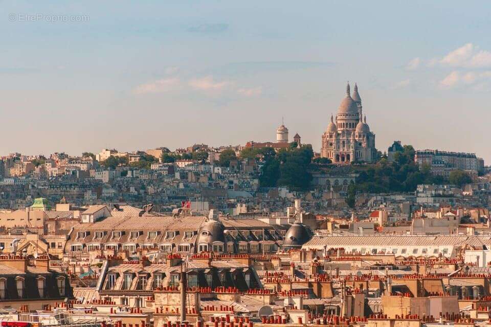 Appartement à PARIS-18E