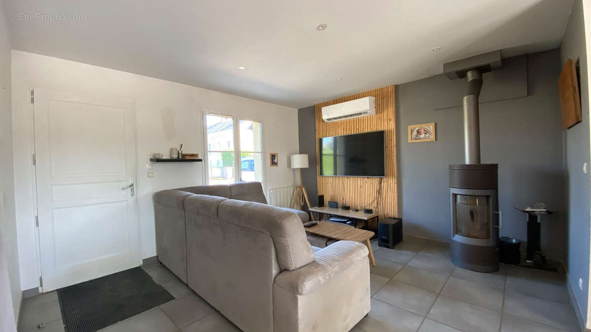 Maison familiale de 159 m2 avec studio indépendant - photo 2