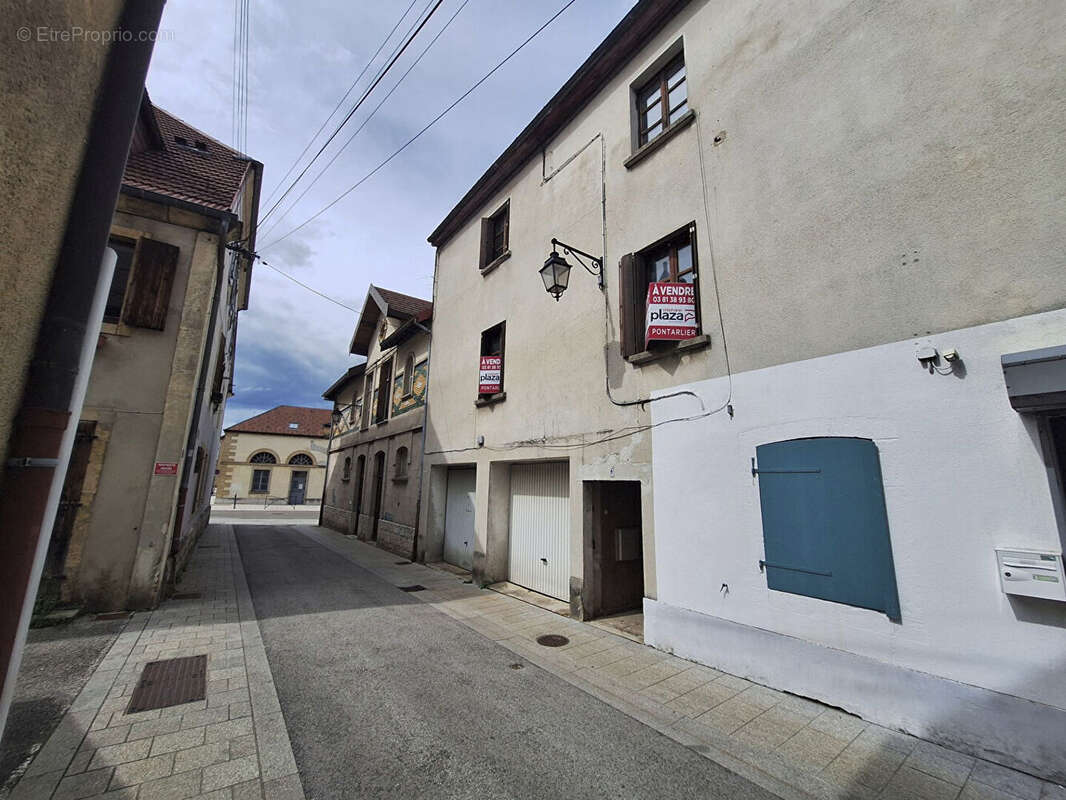 Appartement à PONTARLIER