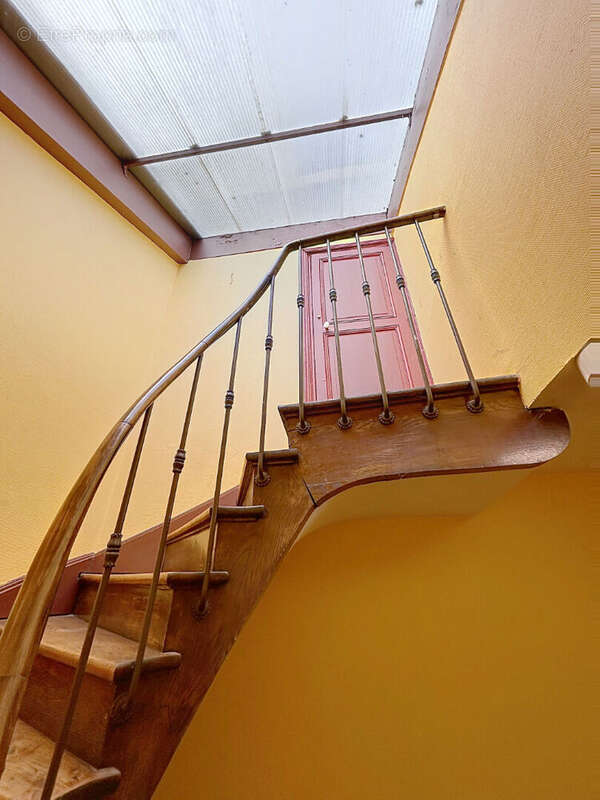 Nancy -  immeuble loue 4 appartements - photo 7