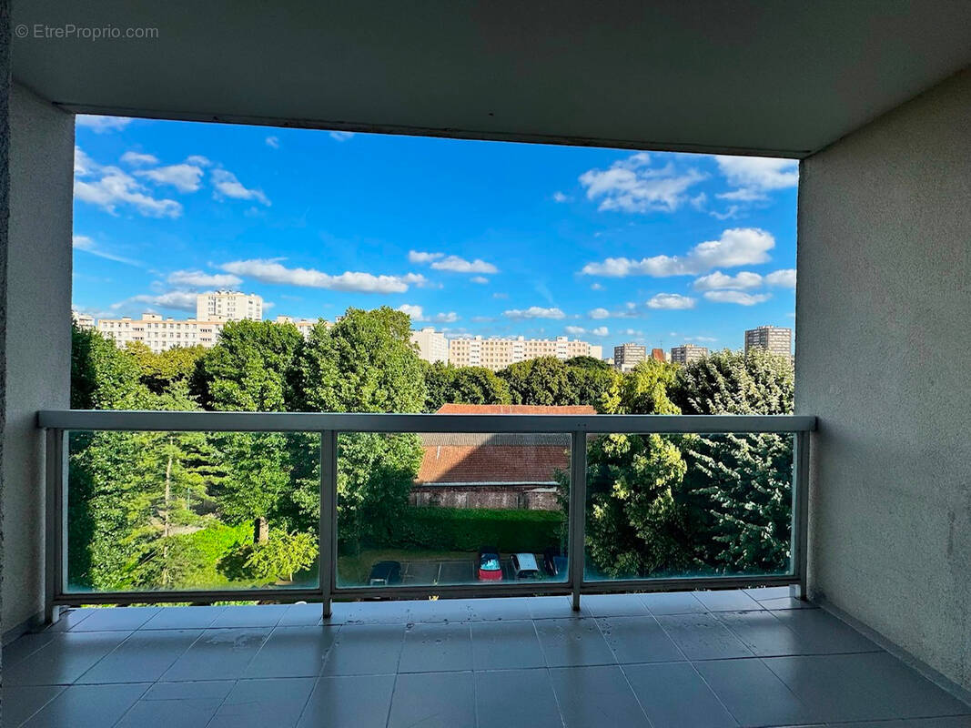 Appartement à IVRY-SUR-SEINE