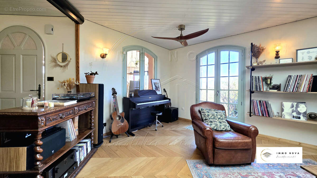 Maison à SAINT-MAURICE