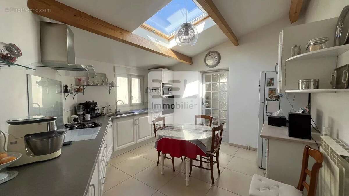 Maison à PONT-SAINT-ESPRIT