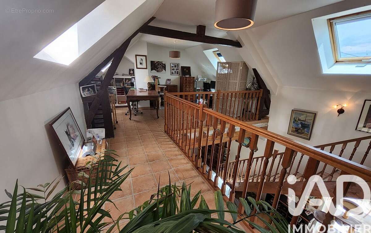 Maison 160 m² à Mulsans  - photo 6
