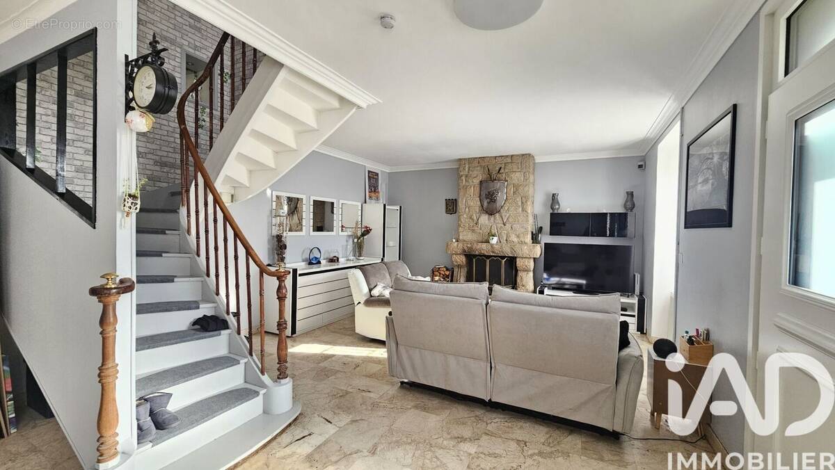 Photo 1 - Maison à PLOUHINEC