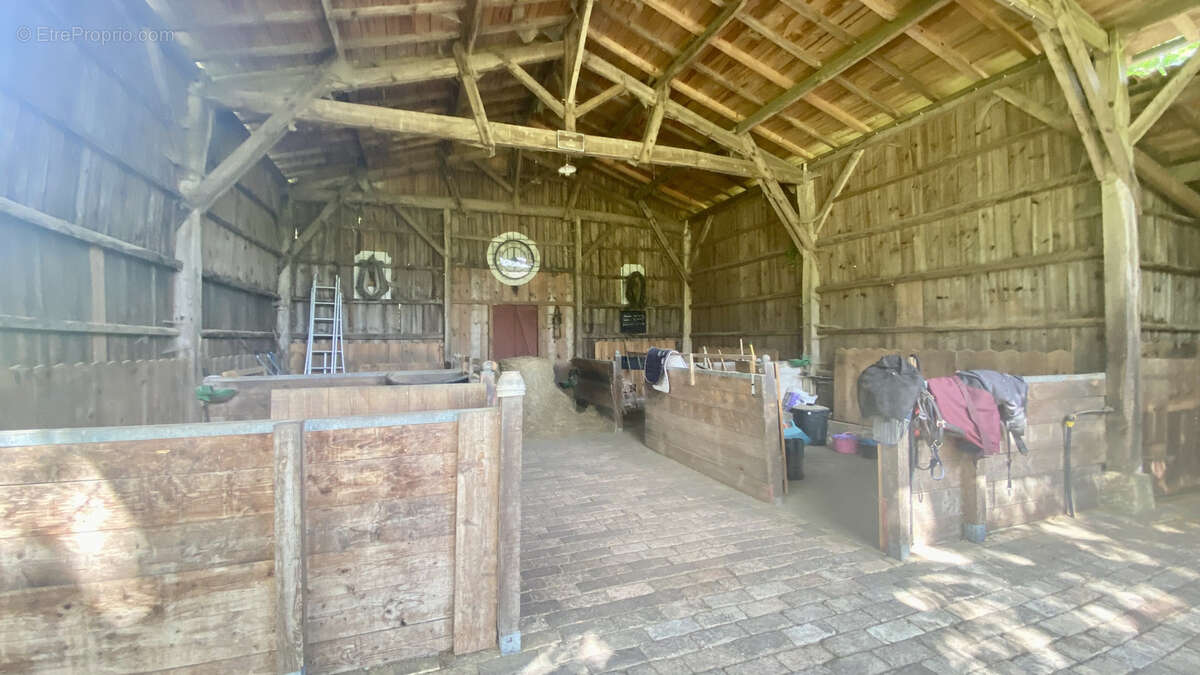 Maison à SAINT-MAGNE